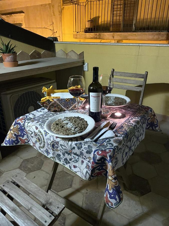 Ragusa Exclusive Flat With Terrace & Bbq Ngoại thất bức ảnh