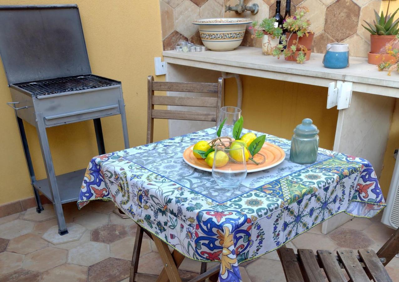 Ragusa Exclusive Flat With Terrace & Bbq Ngoại thất bức ảnh