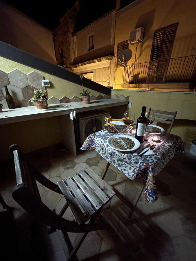 Ragusa Exclusive Flat With Terrace & Bbq Ngoại thất bức ảnh