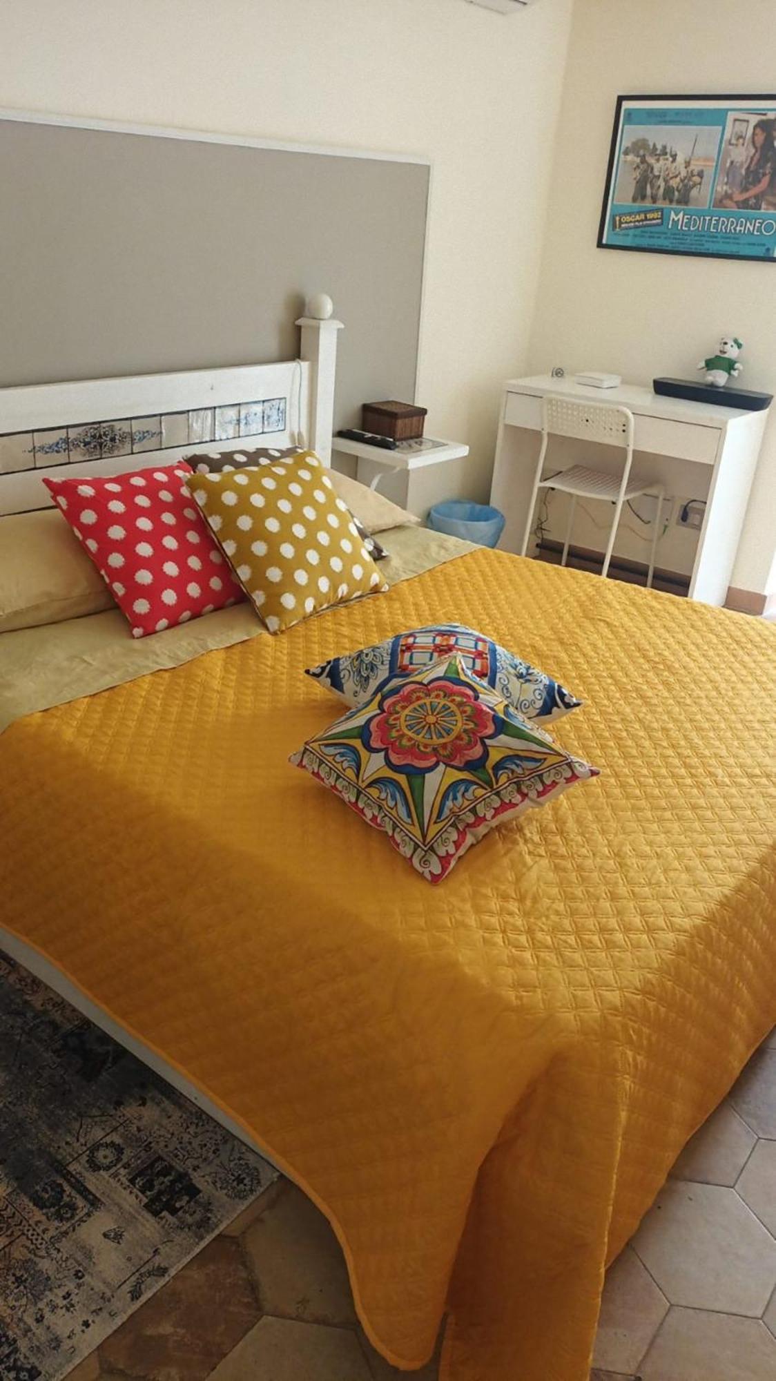 Ragusa Exclusive Flat With Terrace & Bbq Ngoại thất bức ảnh